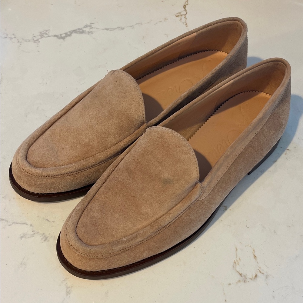Tan/dusty rose suede loafers